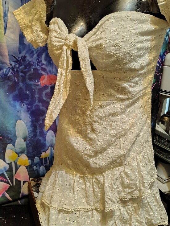 Fashion Nova Dresses & Skirts - NWT Fashion Nova Eyelet Ruffled Skirt Off-Shoulder Mini Dress Pure White Size M